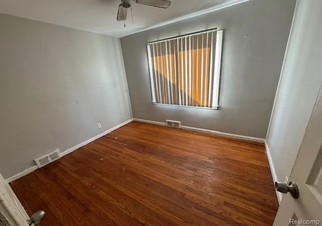 Photo 4 of Single family home for sale at 22641 Pembroke Ave, Detroit, MI 48219 | MLS# 20261045349 | Listing updated on 2026-09-22