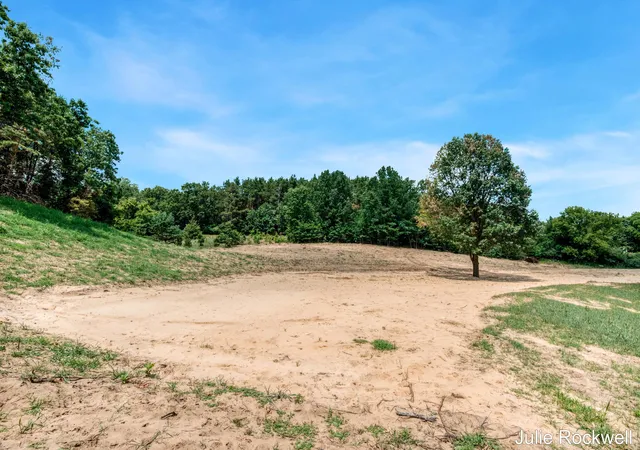 Photo 3 of Single family home for sale at 2825 Terra Nova Dr SE, Ada, MI 49301 | MLS# 65026029739 | Listing updated on 2026-07-13