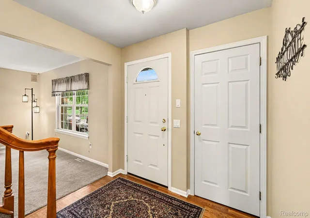 4th image of 6290 Waldon Woods Dr, Clarkston, MI 48346 | MLS# 20261045387