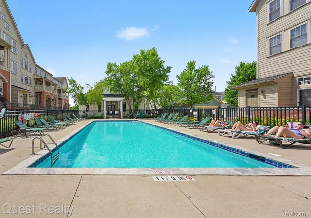 31st image of 168 Amys Walk Walk, Auburn Hills, MI 48326 | MLS# 20261045392