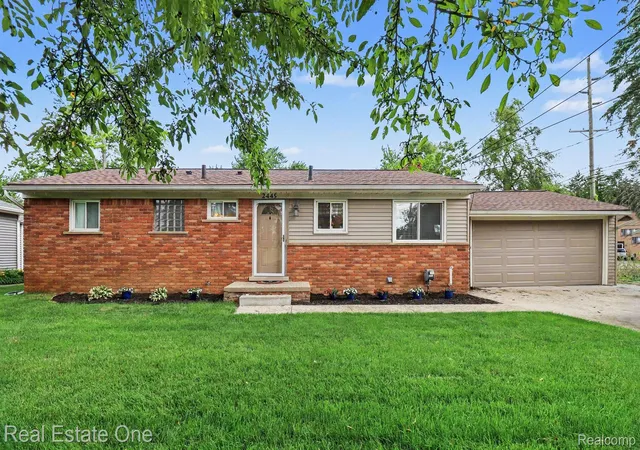 Photo 1 of Sale Pending at 2445 Ethel Dr, Wolverine Lake, MI 48390 | MLS# 20261045406 | Listing updated on 2026-07-26