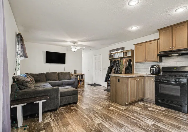 Photo 3 of Single family home for sale at 1558 W Shawnee #163, Baroda, MI 49101 | MLS# 69026029751 | Listing updated on 2026-07-29