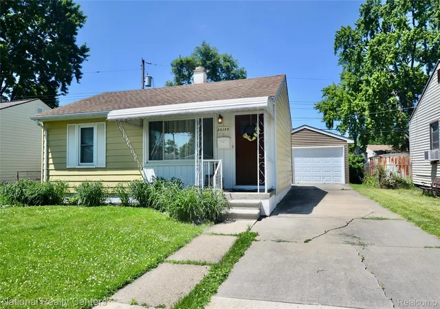 Photo 1 of Sale Pending at 30159 Palmer Blvd, Madison Heights, MI 48071 | MLS# 20261045426 | Listing updated on 2026-08-18