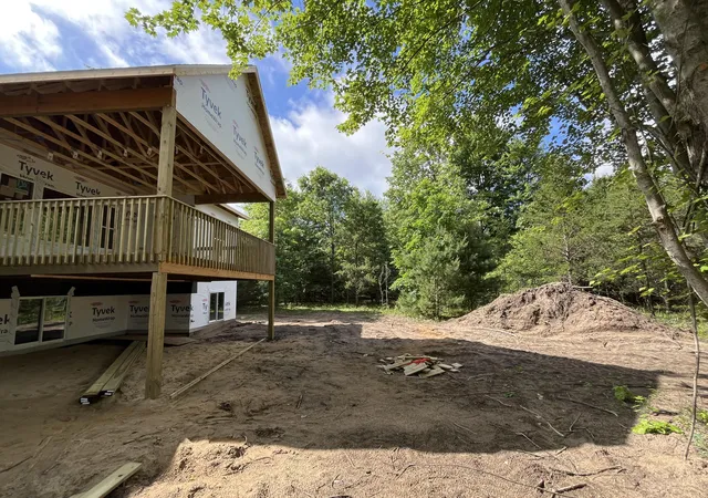 Photo 3 of Single family home for sale at 11909 Long Lake Dr NW, Sparta, MI 49345 | MLS# 65026029763 | Listing updated on 2026-06-17