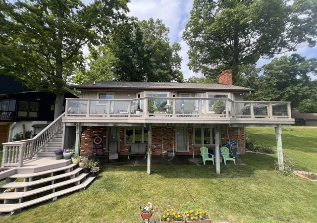 5th image of 3010 Loon Lake Shores Rd, Waterford, MI 48329 | MLS# 81026029765
