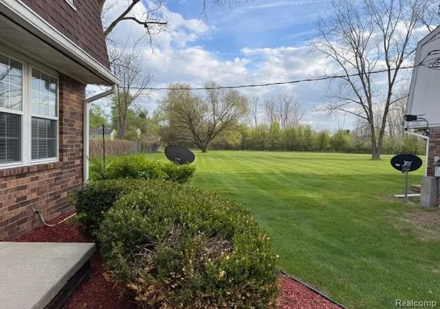 3rd image of 6351 Beechfield Dr, Lansing, MI 48911 | MLS# 20261045452