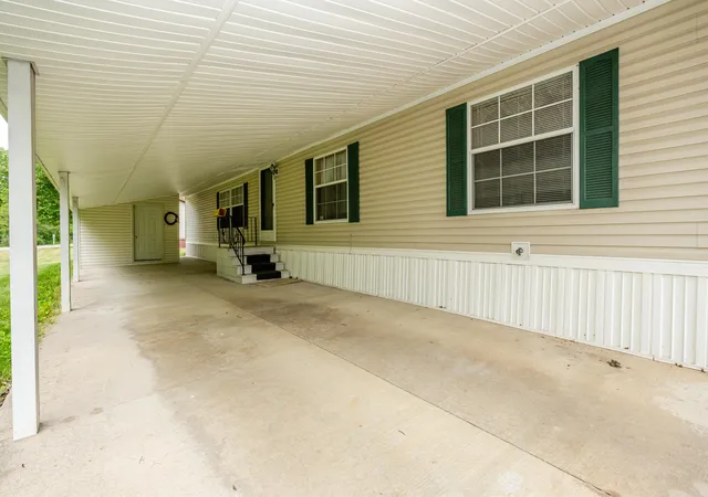 3rd image of 8836 Stevensville-Baroda Rd #90, Baroda, MI 49101 | MLS# 69026029777