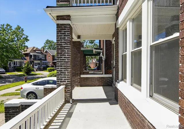 Listing Photo 5 - Condo for sale in building located at 5106-5108 S Martindale St, Detroit, MI 48204