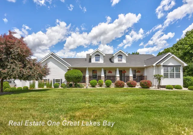 1st image of 2530 N River Rd, Saginaw, MI 48609 | MLS# 61050211658