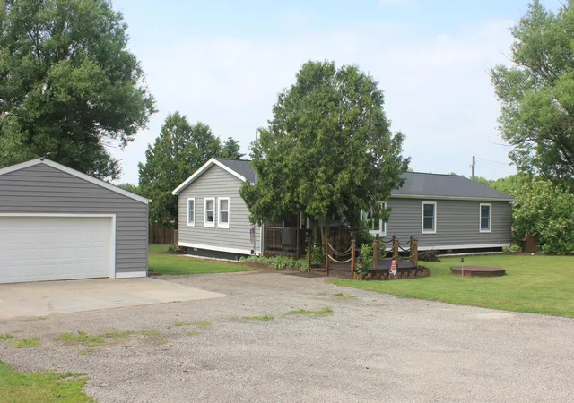 Homes for sale in Leavitt Township Oceana, MI | 8219 E Harrison Rd, Leavitt Township Oceana, MI 49459 | MLS# 65026029791