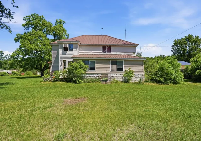 1st image of 10332 W Dodge Rd, Montrose, MI 48457 | MLS# 58050211668