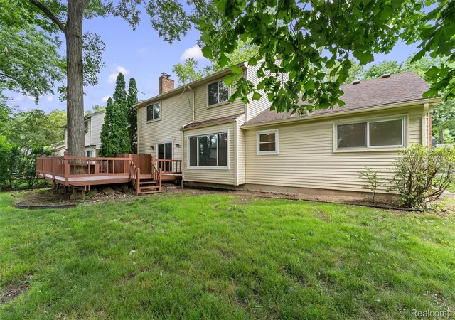 39th image of 2118 E Rutgers Dr N, Troy, MI 48085 | MLS# 20261045484