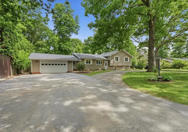 3rd image of 10210 Lavern Court, Clio, MI 48420 | MLS# 20261045480