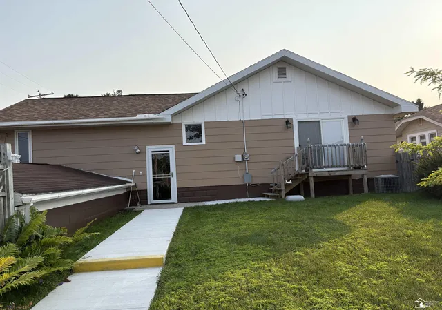 Homes for sale in Rogers City City Presque Isle, MI | 318 N Seventh St, Rogers City City Presque Isle, MI 49779 | MLS# 57050211675