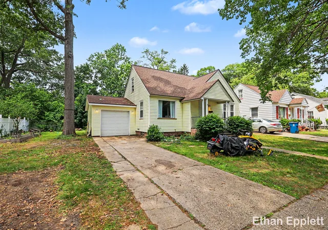 Homes for sale in Muskegon Heights City Muskegon, MI | 3321 Baker St, Muskegon Heights City Muskegon, MI 49444 | MLS# 71026029808