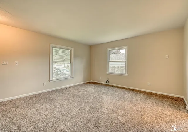 Photo 3 of Single family home for sale at 713 Roeder St, Monroe, MI 48161 | MLS# 57050211676 | Listing updated on 2026-06-19