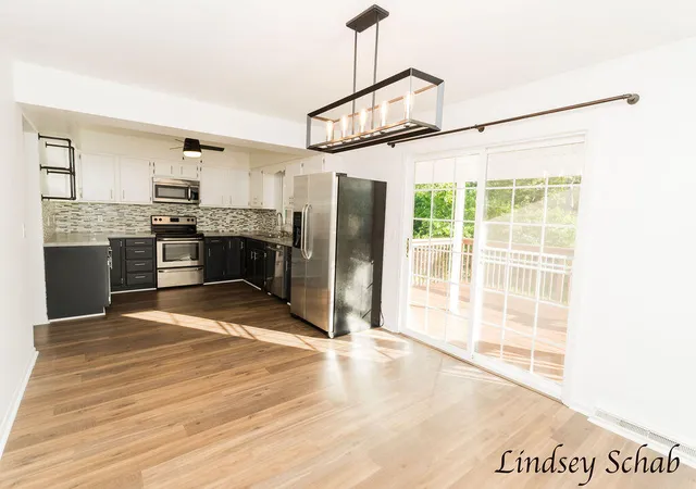 Photo 2 of Single family home for sale at 3243 Royal Oak Rd, Muskegon, MI 49441 | MLS# 65026029830 | Listing updated on 2026-09-09