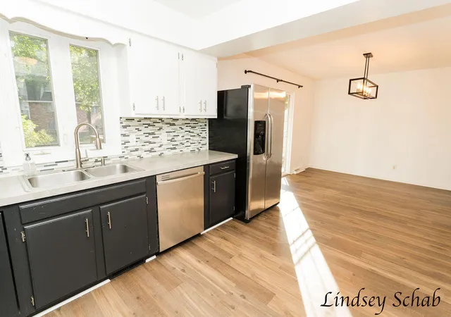 Photo 4 of Single family home for sale at 3243 Royal Oak Rd, Muskegon, MI 49441 | MLS# 65026029830 | Listing updated on 2026-09-09