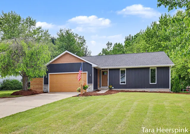Photo 1 of Sale Pending at 6237 Arroyo Vista Dr Ne, Rockford, MI 49341 | MLS# 65026029828 | Listing updated on 2026-09-09