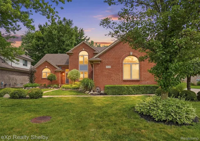 Photo 1 of Single Family Residence at 11127 Minnfrank Dr, Shelby Township, MI 48316 | MLS# 20261045539 | | Sold on 2026-07-24