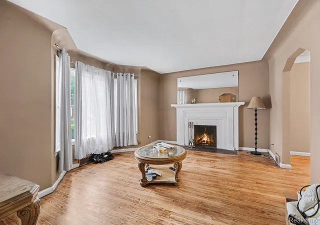 Photo 4 of Single family home for sale at 17333 Mansfield St, Detroit, MI 48235 | MLS# 20261045549 | Listing updated on 2026-08-20