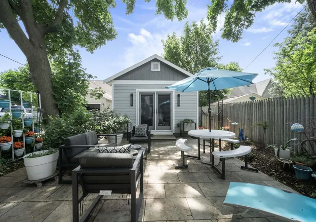 Photo 2 of Single family home for sale at 334 W 12th Street, Traverse City City Grand Traverse, MI 49684 | MLS# 78080069815 | Listing updated on 2026-06-20