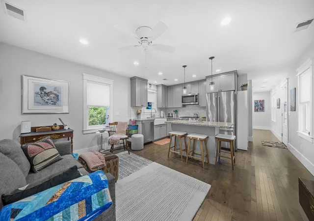 Photo 3 of Single family home for sale at 334 W 12th Street, Traverse City City Grand Traverse, MI 49684 | MLS# 78080069815 | Listing updated on 2026-06-20