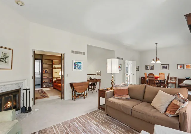 4th image of 4161 Lake Terrace Dr, Kalamazoo, MI 49008 | MLS# 66026029860