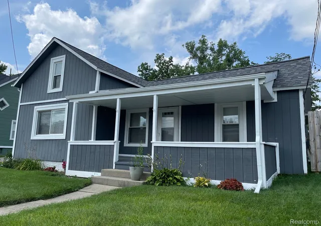 Photo 1 of Sale Pending at 7556 Miller Rd, Swartz Creek, MI 48473 | MLS# 20261045583 | Listing updated on 2026-08-31