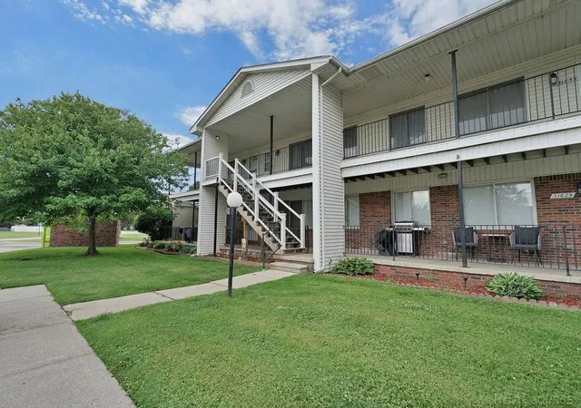 2nd image of 31611 Fraser Dr, Fraser, MI 48026 | MLS# 58050211703