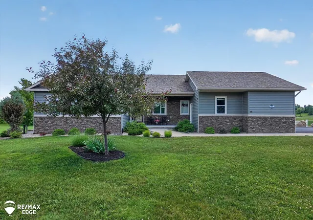 Photo 2 of Single family home for sale at 9030 Willowgate Ln, Goodrich, MI 48438 | MLS# 5050211704 | Listing updated on 2026-06-19