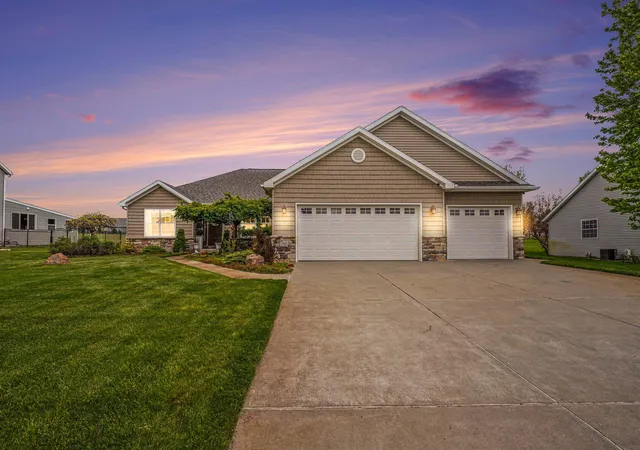 57th image of 2560 Starling Ave, Schoolcraft, MI 49087 | MLS# 66026029874