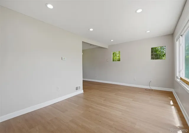 Photo 3 of Single family home for sale at 14732 Woodmont Ave, Detroit, MI 48227 | MLS# 20261045592 | Listing updated on 2026-08-24
