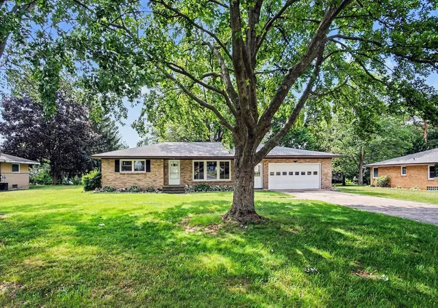 Homes for sale in Allendale Charter Township Ottawa, MI | 11351 Brown Ave, Allendale Charter Township Ottawa, MI 49401 | MLS# 65026029903
