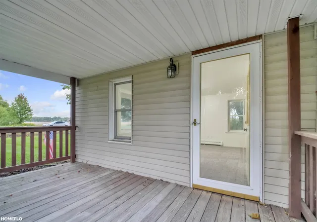 Homes for sale in Ingersoll Township Midland, MI | 2818 E Brooks Rd, Ingersoll Township Midland, MI 48623 | MLS# 61050211727