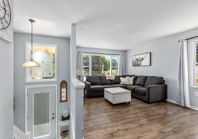 4th image of 1133 Dick Ave NW, Grand Rapids, MI 49504 | MLS# 65026029919