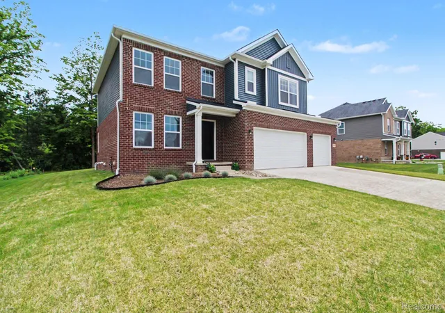3rd image of 14502 Laurelwood Dr, Van Buren Township, MI 48111 | MLS# 20261045658