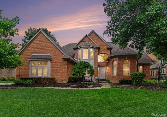 Photo 1 of Single family home for sale at 55260 Belmont Dr, Shelby Township, MI 48315 | MLS# 20261045684 | Listing updated on 2026-08-27
