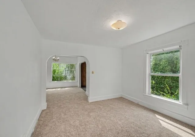 Photo 3 of Single family home for sale at 221 W Center St, Alma, MI 48801 | MLS# 79080069832 | Listing updated on 2026-09-15