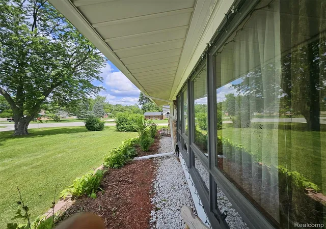 Photo 3 of Single family home for sale at 496 E Lovell Dr, Troy, MI 48085 | MLS# 20261045693 | Listing updated on 2026-08-20