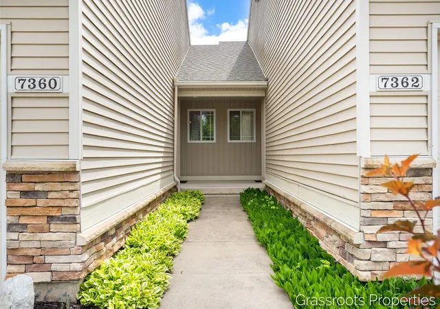 Homes for sale in Byron Township Kent, MI | 7360 Sierrafield Ct Sw, Byron Township Kent, MI 49315 | MLS# 65026029996