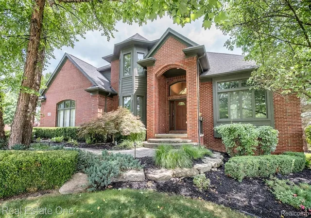 Photo 1 of Single family home for sale at 4488 Philip, Commerce Township, MI 48382 | MLS# 20261045749 | Listing updated on 2026-09-05