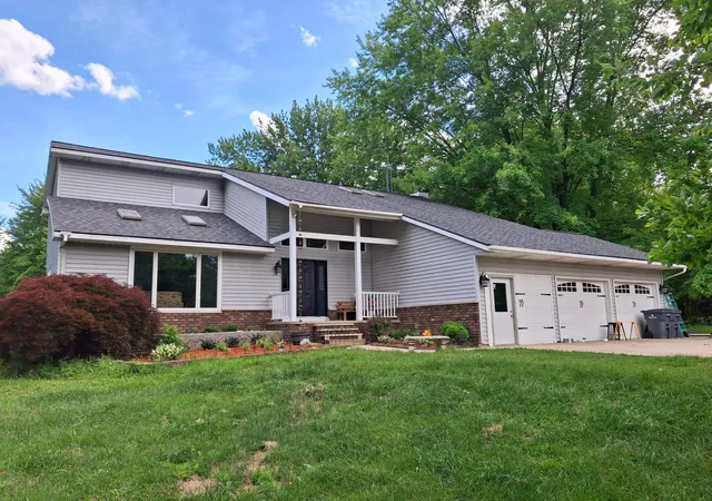 1st image of 65505 Michigan 43, Bangor, MI 49013 | MLS# 65026030013