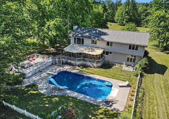 33rd image of 65505 Michigan 43, Bangor, MI 49013 | MLS# 65026030013