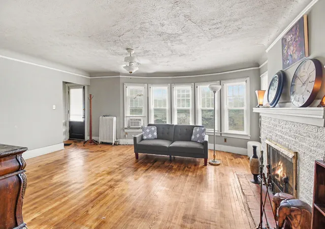 Photo 4 of Multi family home for sale at 2660 Tuxedo St, Detroit, MI 48206 | MLS# 81026030012 | Listing updated on 2026-07-29