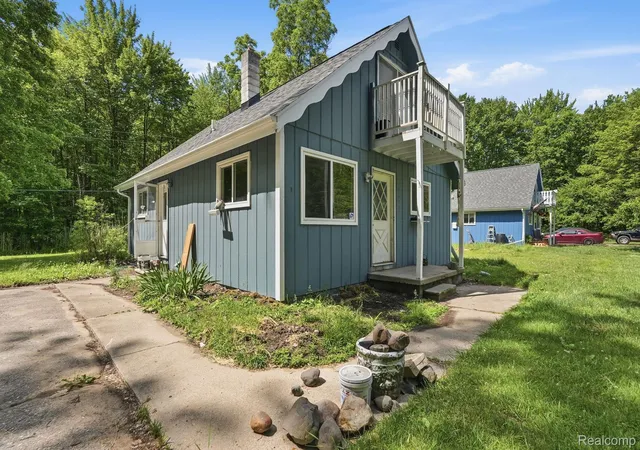 Photo 4 of Multi family home for sale at 1699 Ditty Rd, Kimball, MI 48074 | MLS# 20261045762 | Listing updated on 2026-08-03