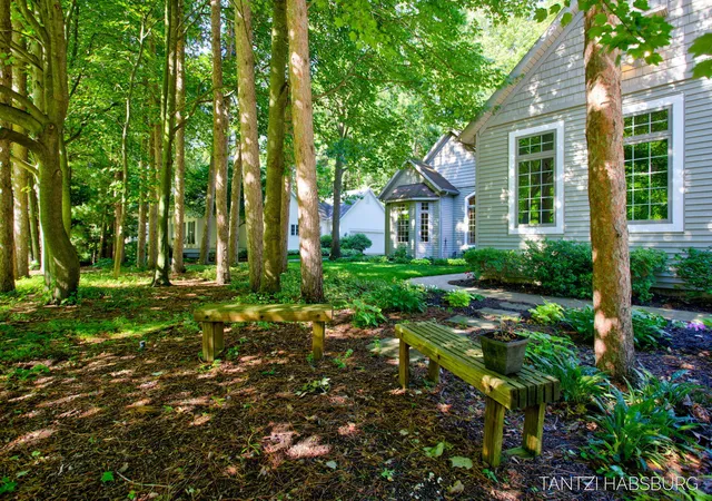 Photo 4 of Single family home for sale at 466 Trl Head Dr, Park Township Ottawa, MI 49424 | MLS# 71026030019 | Listing updated on 2026-06-20