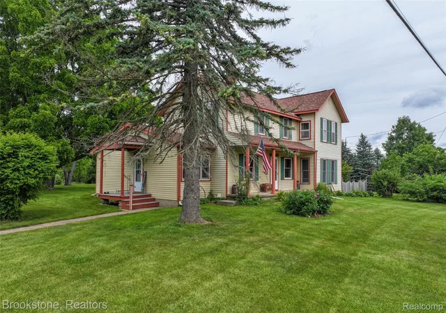 Photo 3 of Single family home for sale at 12152 Hoisington Rd N, Gaines, MI 48436 | MLS# 20261045772 | Listing updated on 2026-09-12