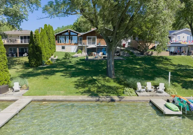 Photo 3 of Single family home for sale at 71210 Indiana Lake Dr, Union, MI 49130 | MLS# 69026030026 | Listing updated on 2026-06-19