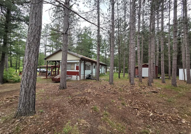Photo 3 of Single family home for sale at 1909 W 16th Street, Baldwin, MI 49304 | MLS# 72026030029 | Listing updated on 2026-08-16